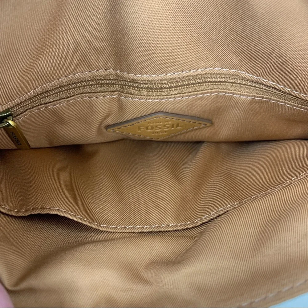 Fossil Kinley Small Crossbody Neutral Stripe - Picture 4 of 8